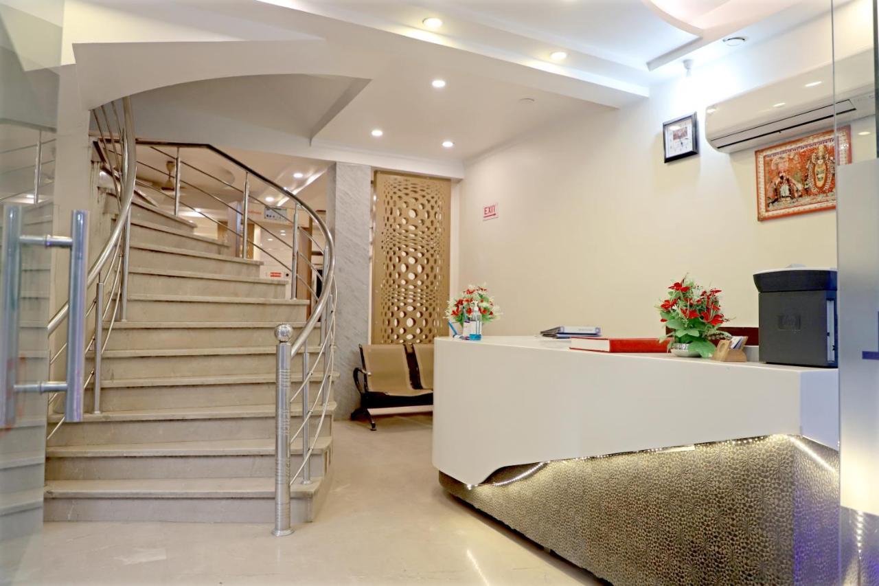 Hotel Klick International At "5 Min Walking " From New Delhi Railway Station Екстериор снимка