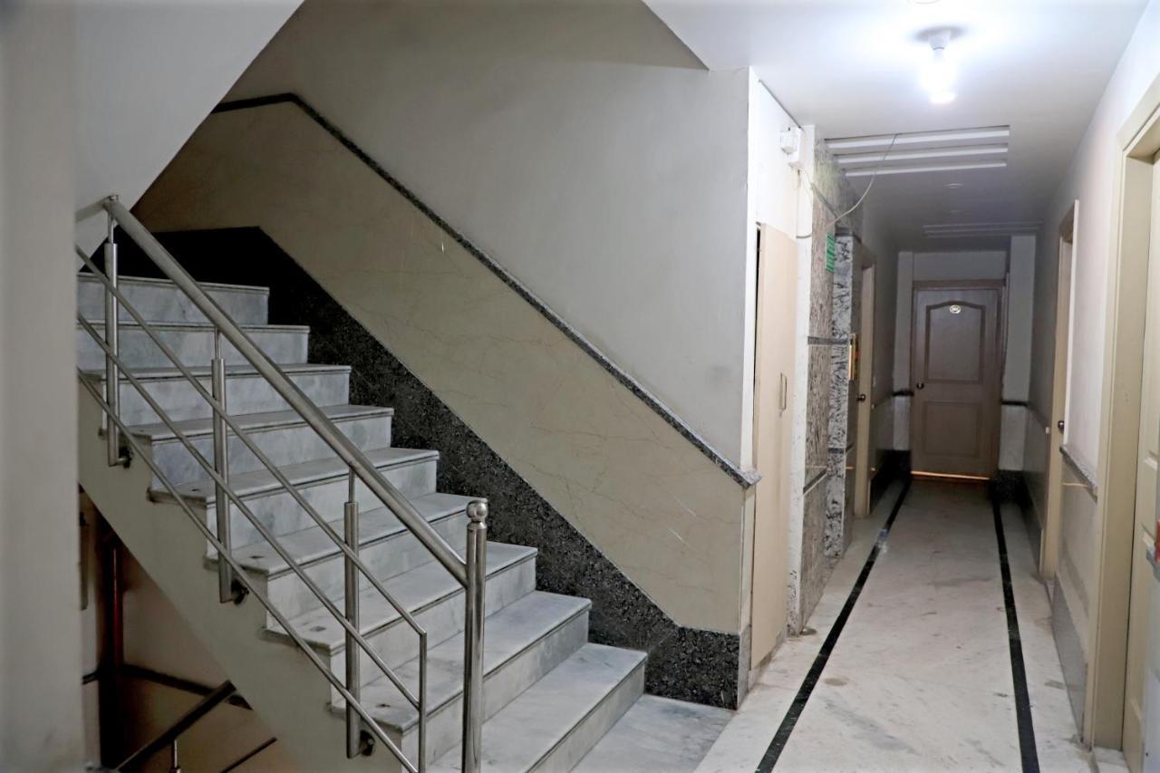 Hotel Klick International At "5 Min Walking " From New Delhi Railway Station Екстериор снимка