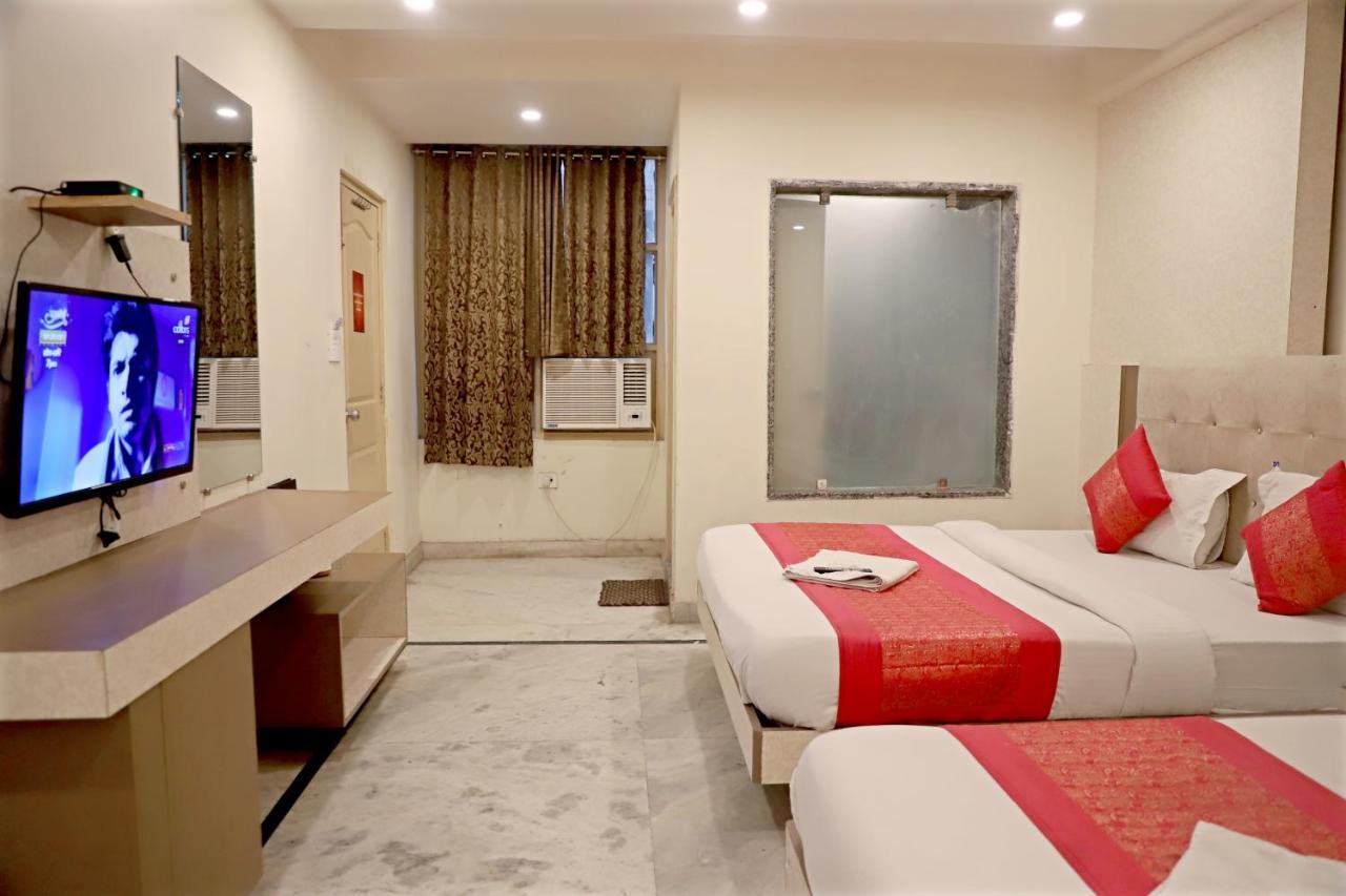 Hotel Klick International At "5 Min Walking " From New Delhi Railway Station Екстериор снимка