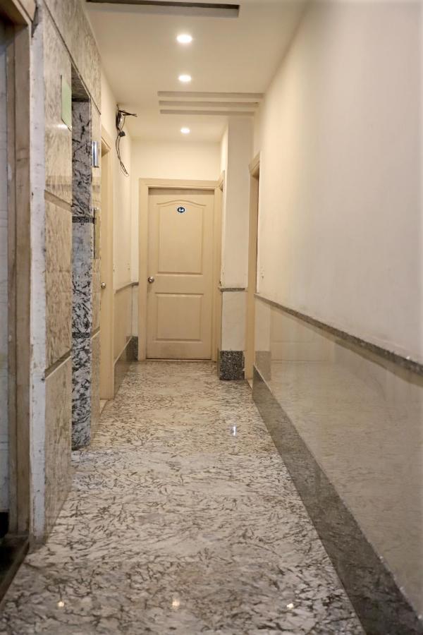 Hotel Klick International At "5 Min Walking " From New Delhi Railway Station Екстериор снимка